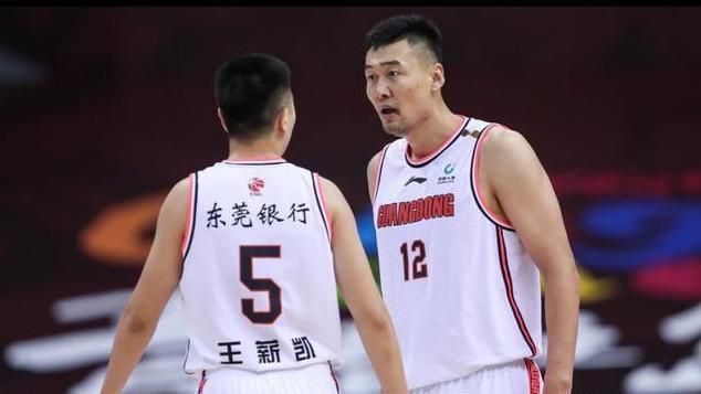 一声声，清清脆脆，老杨头的脸色阴沉了下来，谭氏脸上也狰狞了几分。